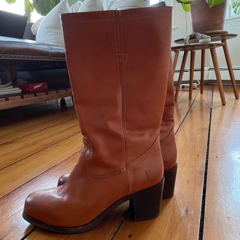 Frye Boots Size 7.5